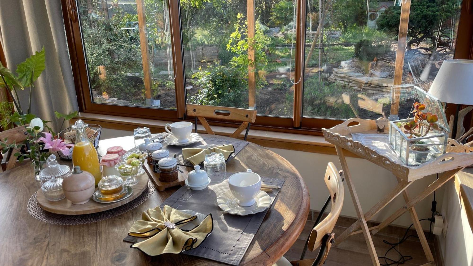 L'Orme Seul, Maison D'Hotes 维讷伊 外观 照片